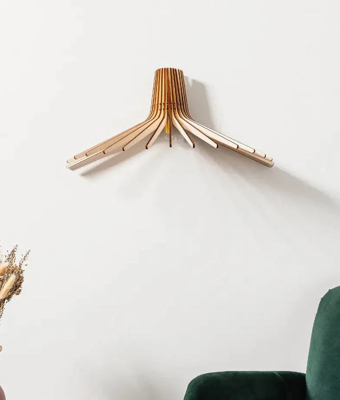 Sublimez vos murs avec nos appliques murales en bois, produites en France.