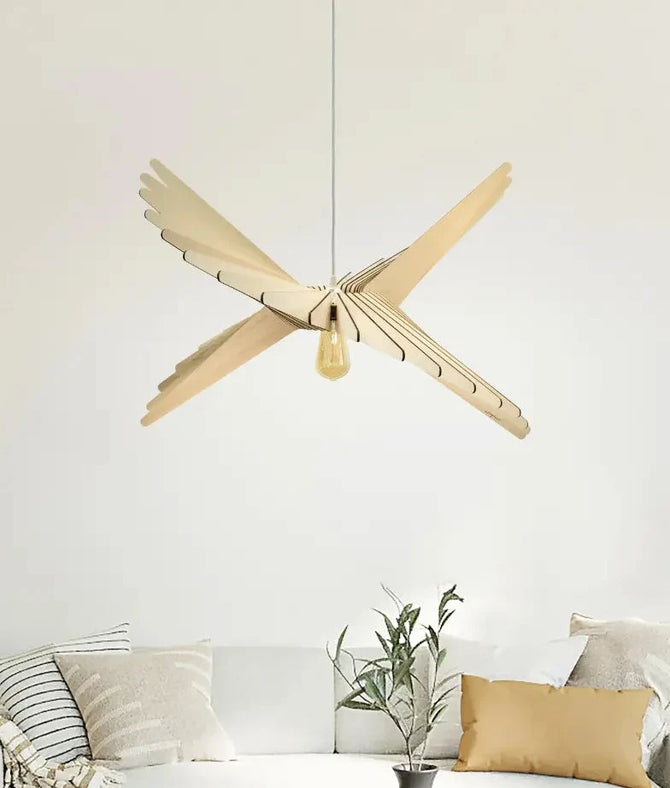 Suspensions en bois et lustres : l'artisanat français au service du design